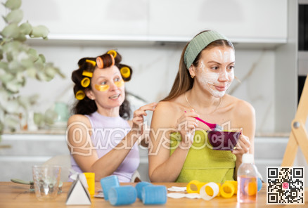 Female friends having pampering day, sharing skincare tips