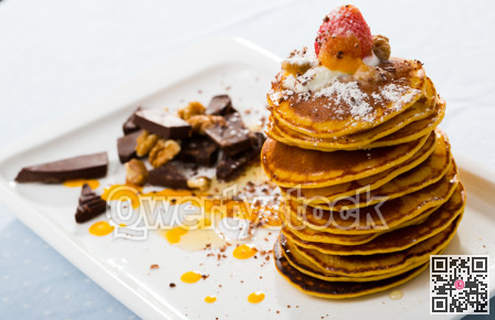 Pumpkin pancakes with sauce