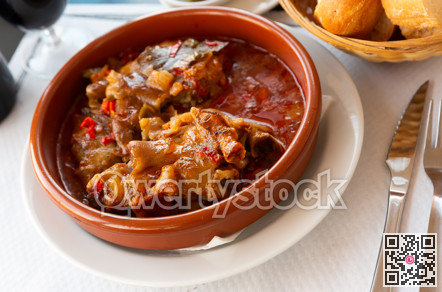 Braised pork legs in sauce
