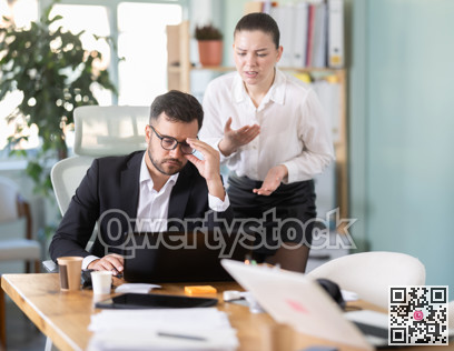 Unhappy managers grapple with business failure